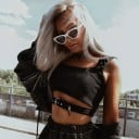 Dámský crop top s pásky 3