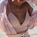 Dámský crop top s velkým výstřihem A1095 7