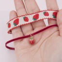 Damhalsband med jordgubbar 3