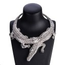 Damhalsband med krokodil 4