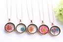 Damhalsband med blomma C1005 12
