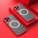 Matt védőburkolat MagSafe támogatással iPhone 15 Pro Max készülékhez 2