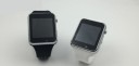 A1 Smartwatch i 2 farver 1