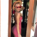 Abiti a righe senza maniche 4