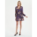 Abito mini da donna con scollatura profonda A2794 7