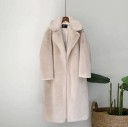Abrigo peludo de mujer 8