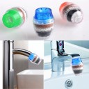 Adaptateur de robinet avec filtration d'eau 2