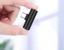 Adapter USB-C til 3,5mm jack og USB-C til musiklytning under opladning Kompakt hub i T-form til telefoner med USB-C stik 7