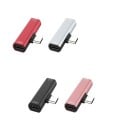Adaptér z USB-C na 3,5mm jack a USB-C Rozbočovač 2v1 pro sluchátka Podlouhlé tělo s konektorem v pravém úhlu Zdířky na obou koncích 5