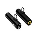 Adattatore USB-C a 3,5mm jack e USB-C per cuffie e ricarica simultanea Corpo compatto in lega di alluminio e TPE Connettore USB-C laterale 2