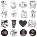 Adesivi in bianco e nero con motivi di viaggio e spazio 50 pz Set di adesivi in PVC con disegni e scritte in inglese Dimensione da 3 a 8 cm 3