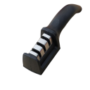 Affilatore manuale multifunzionale per coltelli da cucina a 3 segmenti Lama in acciaio inossidabile Base antiscivolo Affilatura sicura delle lame domestiche 5