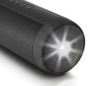 Altoparlante Bluetooth impermeabile con protezione IP67 e funzione vivavoce Fino a 10 ore di riproduzione Batteria da 1800 mAh Ingresso AUX 9