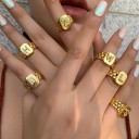 Anillo de mujer con letra del alfabeto. 4