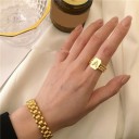 Anillo de mujer con letra del alfabeto. 5