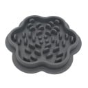Anti-synke skål formet som en blomst 23x23x2,5 cm til katte og hunde med indvendige fremspring, en sikker skål med et ergonomisk design 5