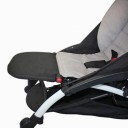 Apoio para os pés do carrinho 2