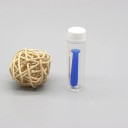 Applicator för kontaktlinser storlek 3,5 x 0,8 cm plastiskt silikonfärgat fodral med verktyg för att sätta på linser 3