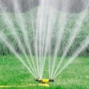 Arroseur de jardin rotatif 360° avec buses réglables diamètre 17,5 cm hauteur 9 cm pour l'arrosage de la pelouse 6