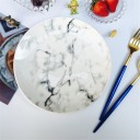 Assiette en céramique marbrée 5