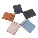 Astuccio sottile per carte e documenti con tre tasche e una tasca con zip in pelle PU con superficie granulosa Bordo cucito Dimensioni 12 x 6
