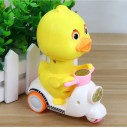 Aufzieh-Ente auf Roller, 13,5 x 10,3 x 5,6 cm, gelb, Figur mit drehbarem Kopf, Kunststoff, Spielzeug für Kinder 7