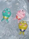 Aufzieh-Frosch fürs Wasser 12,5 x 8 x 4,5 cm Wasserspielzeug aus Kunststoff für Badewanne und Pool Keine Batterien Farbenfrohes Design 2