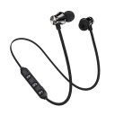 Auriculares sem fios intra-auriculares com microfone e controlo no cabo Bluetooth 4.2 Alcance 10 m Duração da bateria 2,5 horas Pontas 1