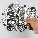Autocolantes em preto e branco de PVC 60 unid Mistura de motivos desde caveiras a animais e inscrições em inglês Tamanho de 3 a 10 cm Para decorar 1
