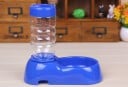 Automatische waterdispenser voor huisdieren Kom met doorzichtige schroeffles Inhoud 400 ml Lichtgewicht plastic 24 x 12 x 6,5 cm 2