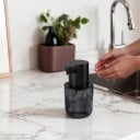 Automatisk beröringsfri dispenser 400 ml för skum- och gel-tvål med USB-kabel i svart färg med mörk genomskinlig behållare 5