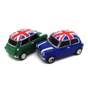 Auton muotoinen USB-muistitikku 4