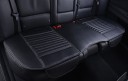 Auton takaistuimen suojus 3