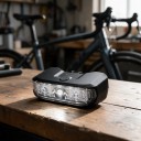 Baglys til cykel med blinklys RAVEMEN NT101 Trådløs fjernbetjening Klaxon 120 dB Laser Alarm mod tyveri Bremselys IPX5 8