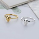 Bague avec skull 2