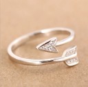 Bague femme avec flèche 1