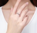 Bague femme avec l'inscription love 1