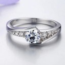 Bague femme avec zircon D863 2