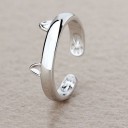 Bague pour femme avec des oreilles et des pattes 2