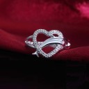 Bague pour femme avec un dauphin 2