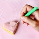 Bakkersdecoratienaald voor gedetailleerd versieren van koekjes en peperkoek met glazuur Roestvrijstalen naald 6 cm Plastic handvat 8 cm Ligt goed 2