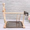 Balcão de madeira com brinquedos para aves 1