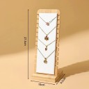Bambuinen kaulaketjuille tarkoitettu teline, jossa on urat, kääntyvä kehys 27,3 × 10 × 9,5 cm pöytätason koruorganisaattori 4