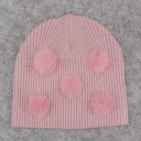 Barnhatt med pompoms Natasha 3