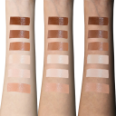 Barra de maquillaje tonificante con textura sedosa Barra hidratante a prueba de agua para el rostro con colágeno, ácido hialurónico y niacinamida 5