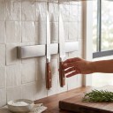 Barra magnética de acero inoxidable para cuchillos 50 x 4 cm Autoadhesiva sin perforación Soporte de pared largo para cuchillos y herramientas 2