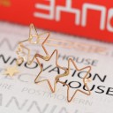 Barrette en or avec des étoiles 4
