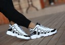 Basketball Shoes for Men and Women Striking Striped Pattern Chunky Sole Classic Lacing Made from PU Leather and Rubber For Basketball 4