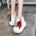 Baskets pour femmes avec fleur J1768 2