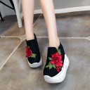 Baskets pour femmes avec fleur J1768 4